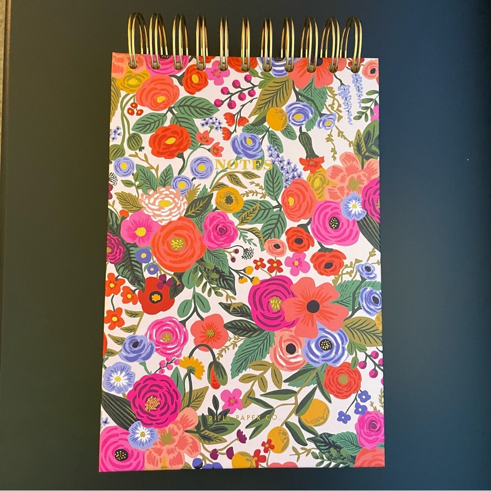 NWOT Rifle Paper Co. Garden Party Notepad